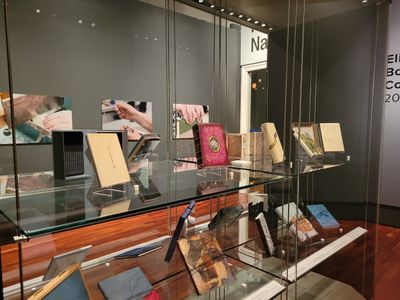 bookbinding display